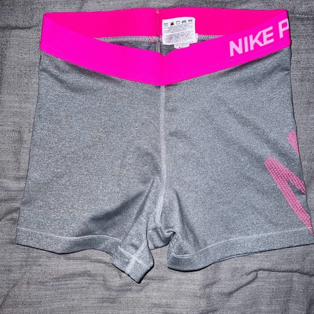 Nike Women's Athletic Shorts in Gray with Pink Waistband